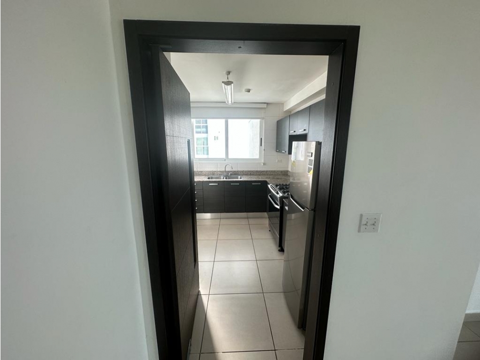 Melissa Foster L. Vende Hermoso Apartamento en PH Kings Park MF1267 — foto 5