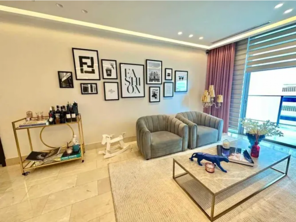 Melissa Foster Luxury Vende Apartamento Grand Tower MF752