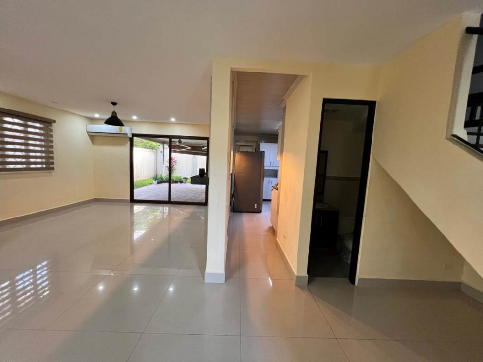 Melissa Foster Luxury Alquila Casa en PH Ville di Firenze MFR1718 — foto 2