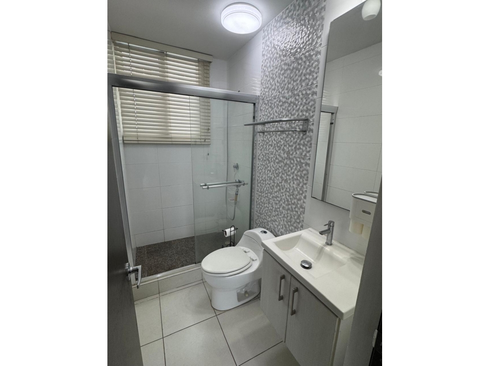 MELISSA FOSTER ALQUILA APARTAMENTO EN CLAYTON PARK 2 MFR2172 — foto 4