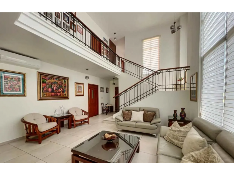 MFL Vende Casa en Senderos de Camino de Cruces MF728