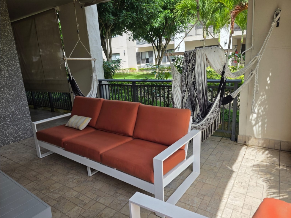 Melissa Foster Luxury Alquila Apartamento en PH River Valley MF1139