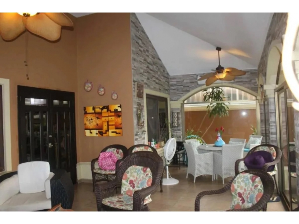 Melissa Foster Luxury vende casa en Residencia Sunset Coast MF1358 - 6