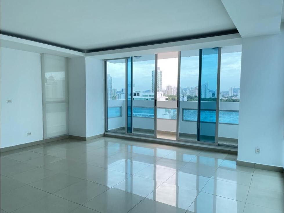 Melissa Foster Luxury Vende Apartamento en Ph The View MF1345