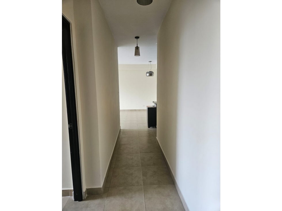 Melissa Foster Luxury alquila apartamento en PH The One Tower MFR1792 — foto 6
