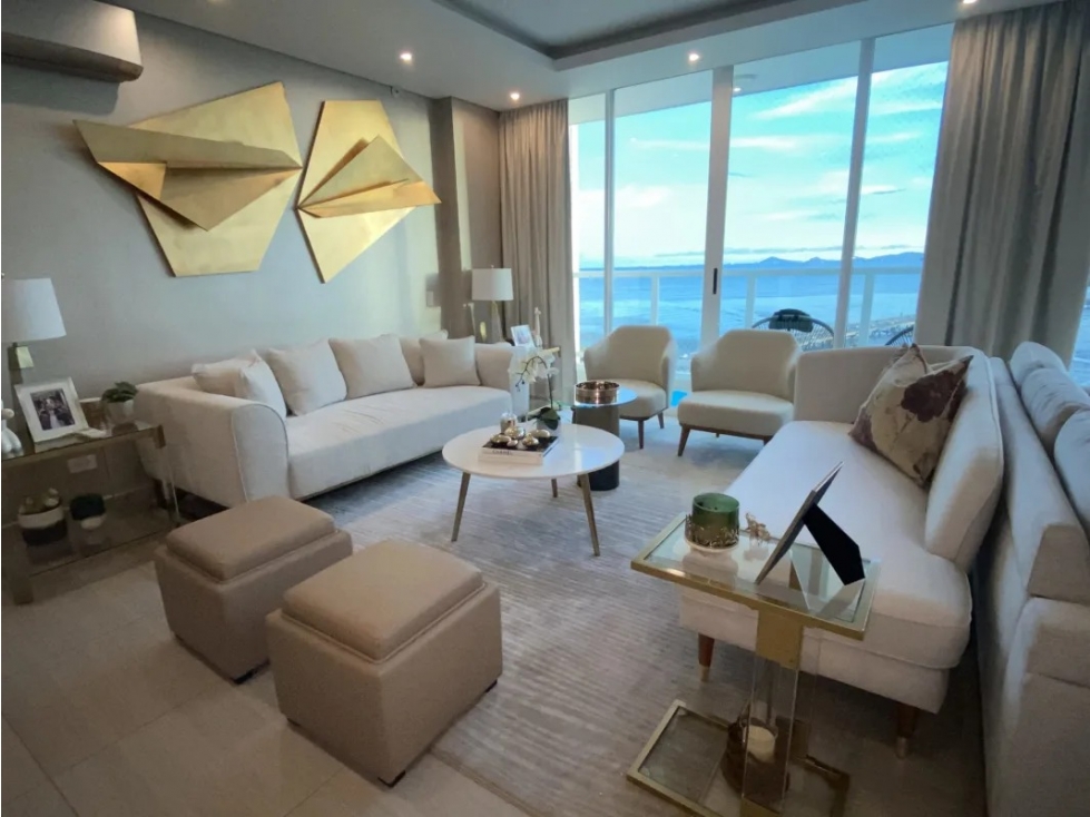 Melissa Foster Luxury Vende Hermoso Apartamento en PH Asia MF1201