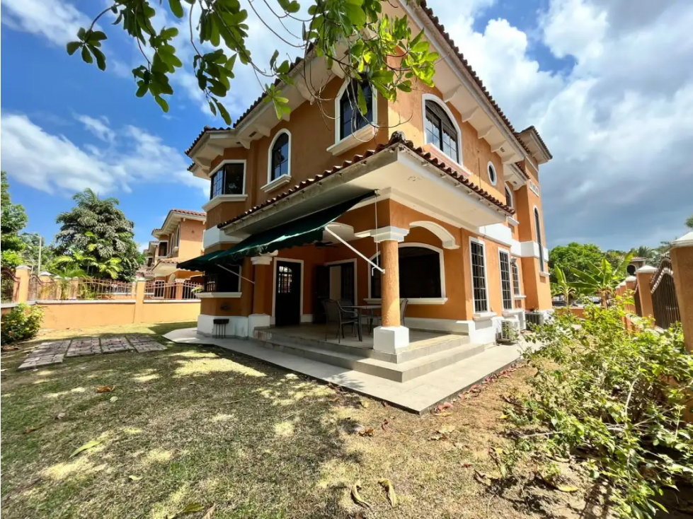 Melissa Foster Luxury Vende Hermosa Casa en Clayton Village MF519 — foto 2