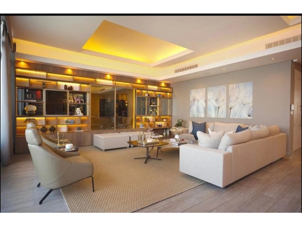Melissa Foster Luxury Vende Apartamento en PH Pearl MF624