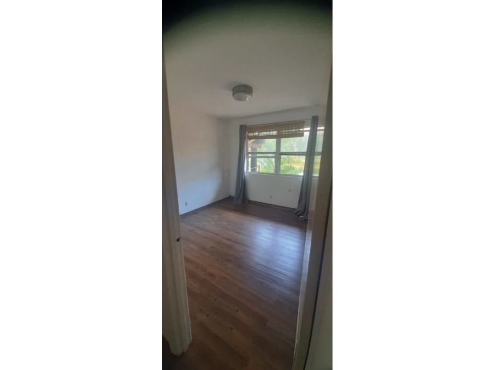 Alquila Apto de 3R en Clayton, Calle Papaya, 2do Piso MF1672 — foto 5