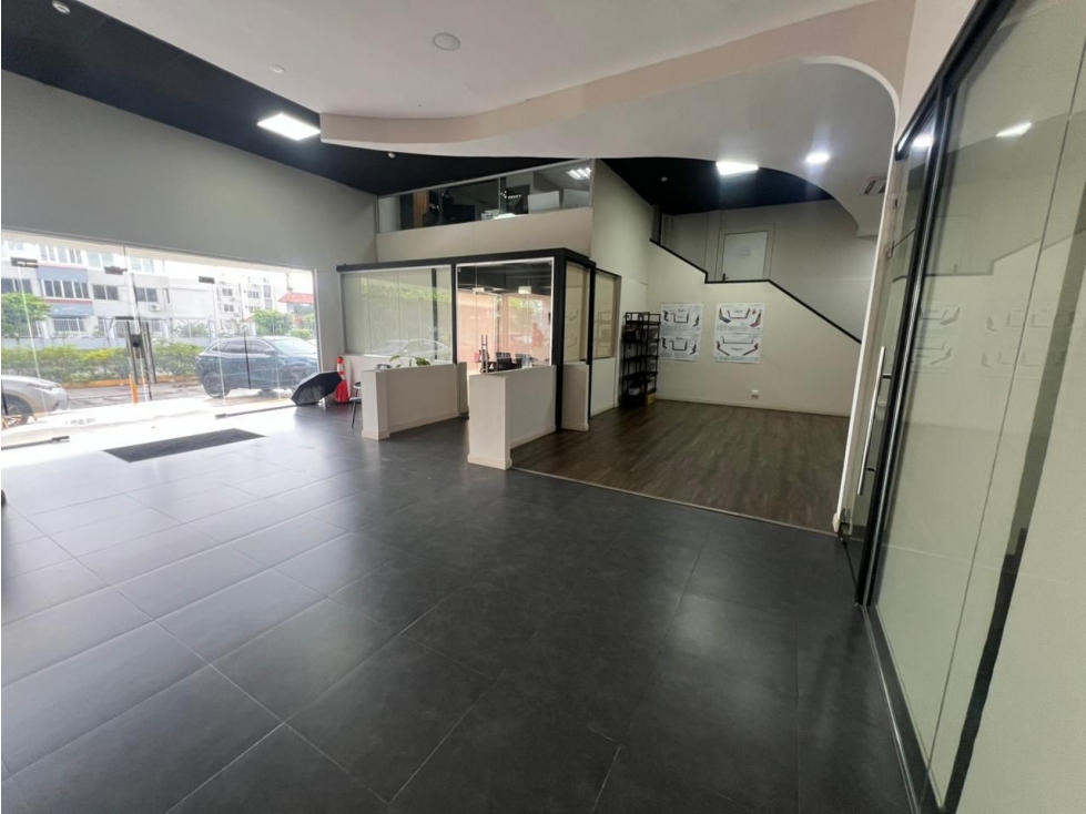 Alquiler de local de 343 mts en via principal de Costa del Este — foto 4