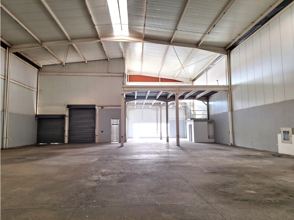 Venta de Galera 1.000 mts Zona Franca/Parque Industrial Las Américas