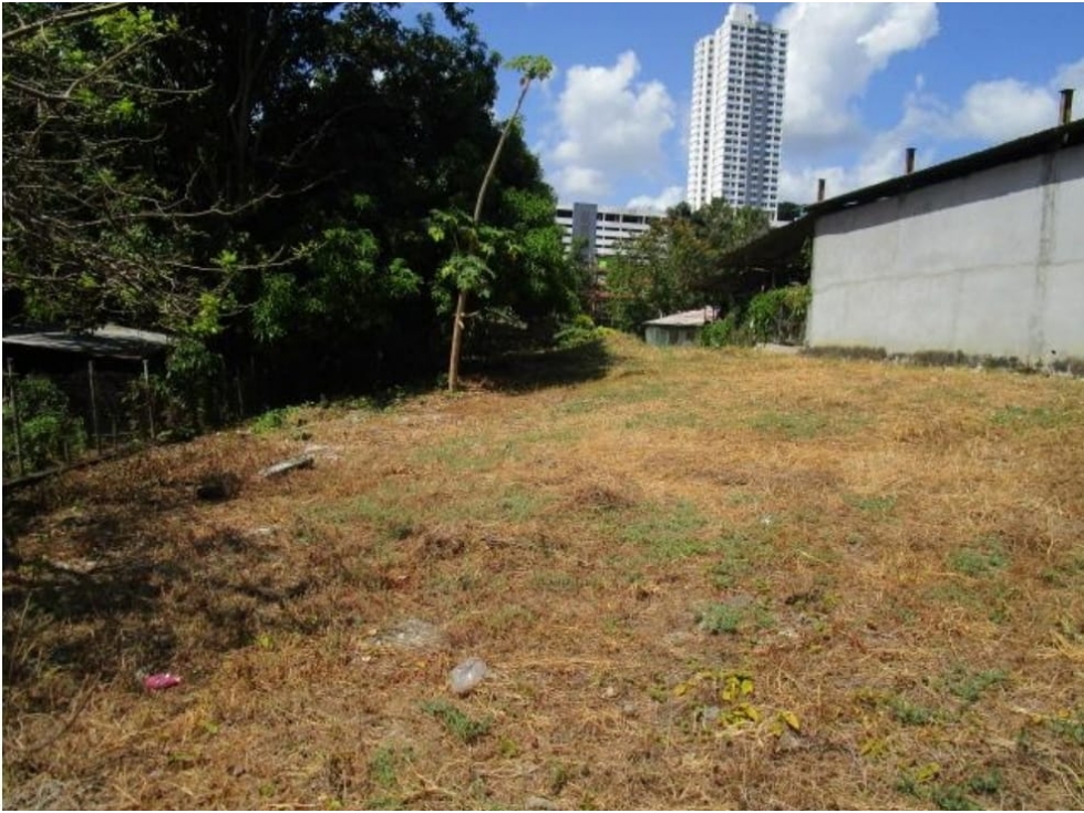 Venta d Terreno 930 mts en Via Principal/ Pueblo Nuevo Zonficacion RM2 - 2