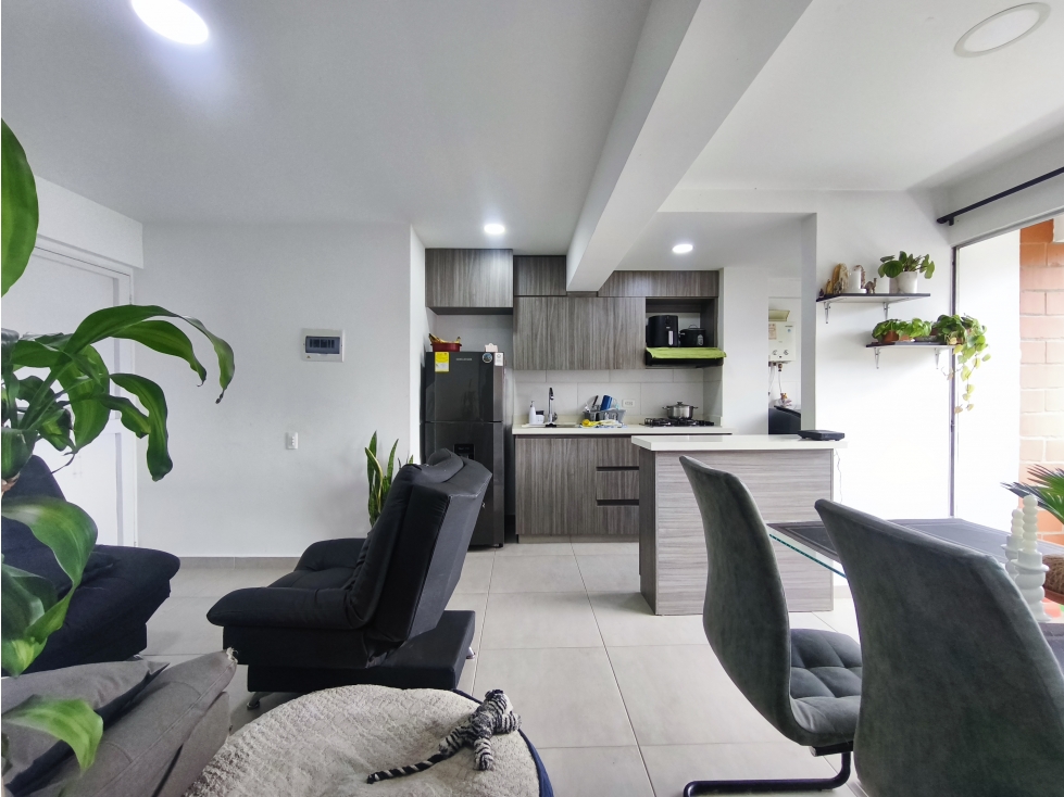 Vendo hermoso apartamento en Ditaires, urbanizacion Territorio Verde