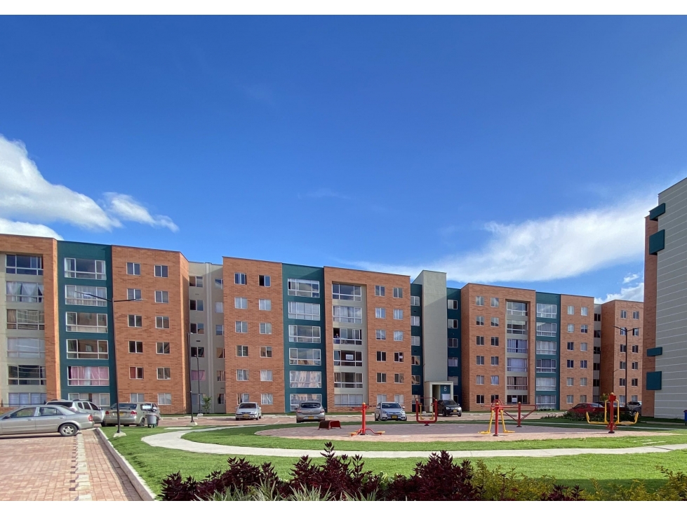 Apartamento de tres habitaciones para venta