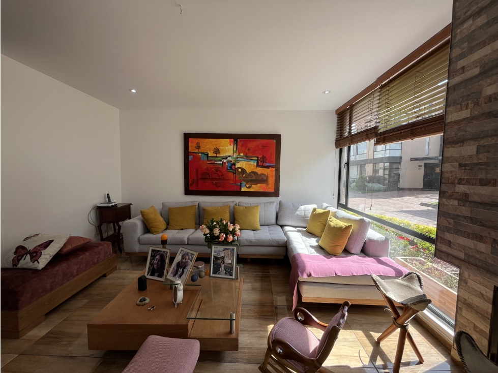 Casa de 3 pisos con clubhouse para venta en Chía — foto 2