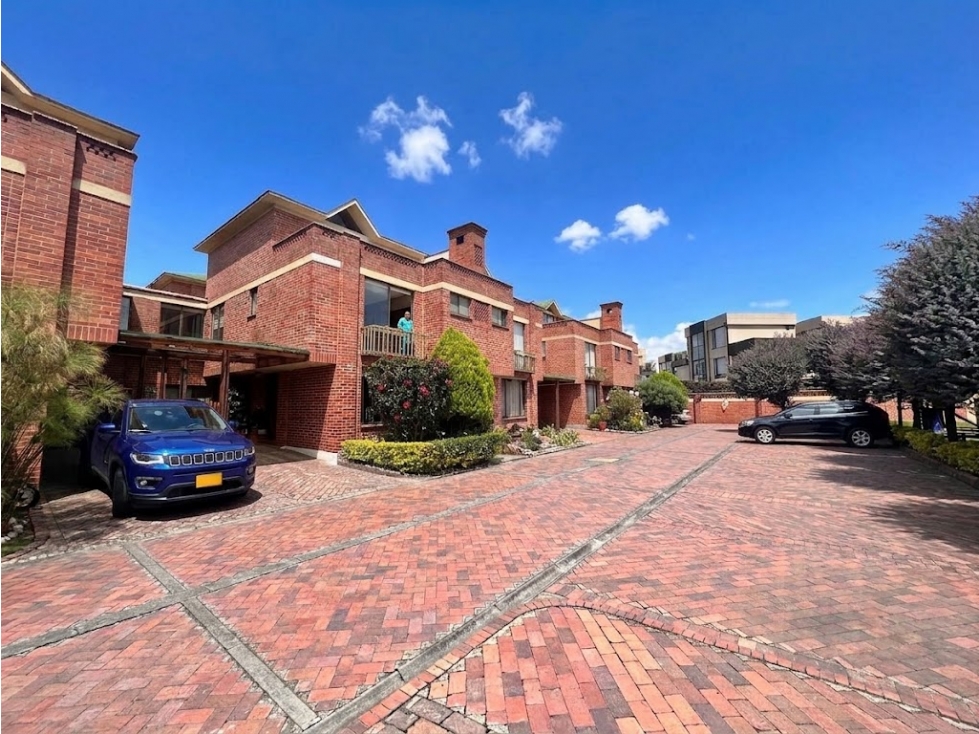 Casa de 4 habitaciones para Venta en Río Frío Chía