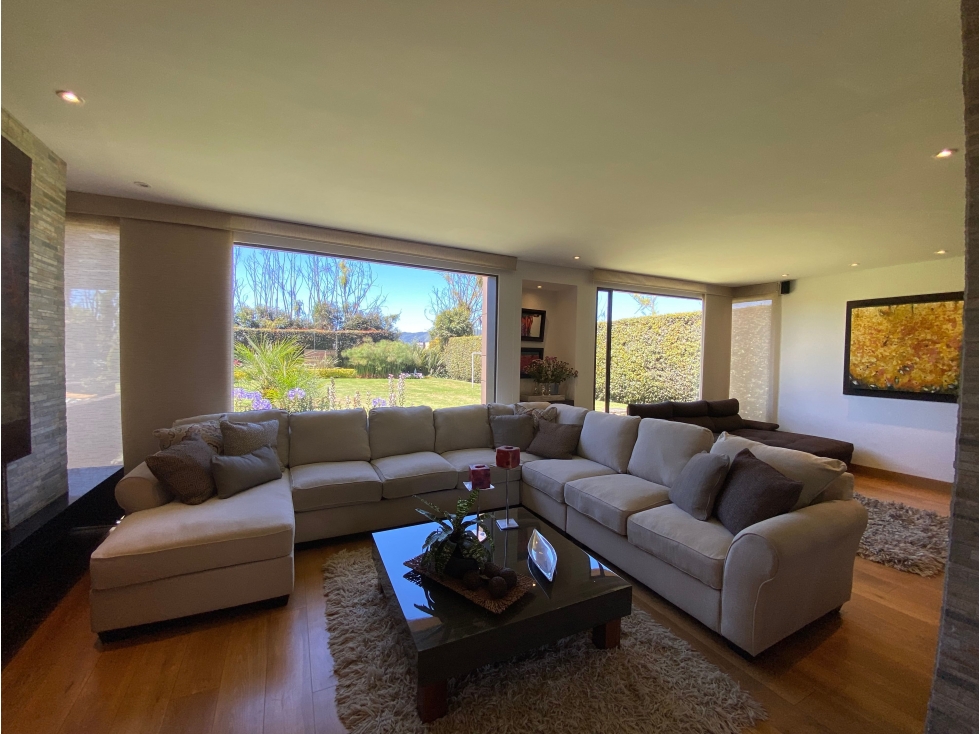 Casa con amplio Jardín para venta en San Jacinto Club Residencial — foto 4