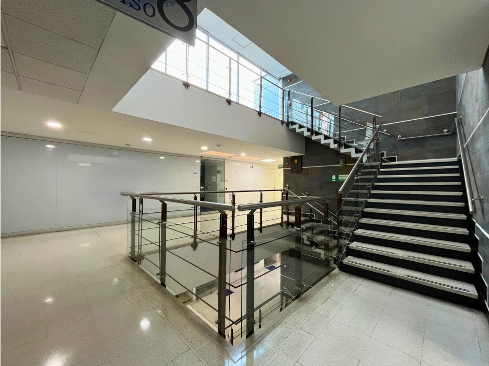 Consultorios/oficinas para venta en Chicó Norte, Bogotá — foto 2