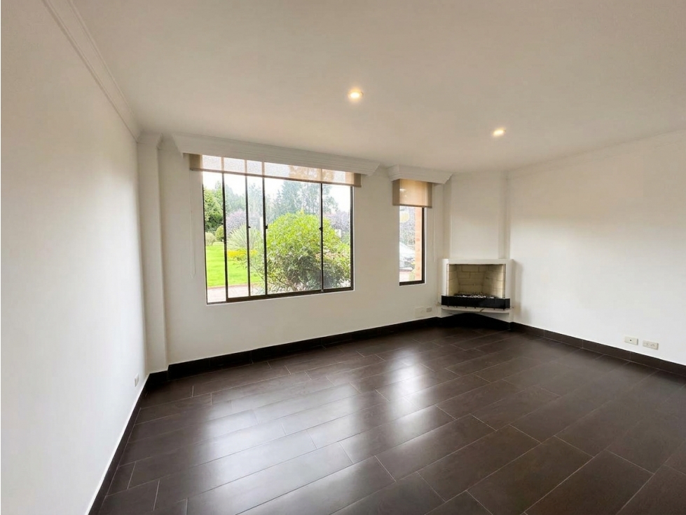 Casa esquinera para venta con vista a la Valvanera Chía — foto 2