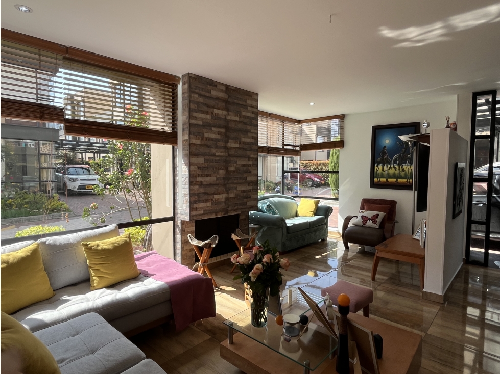 Casa de 3 pisos con clubhouse para venta en Chía — foto 3