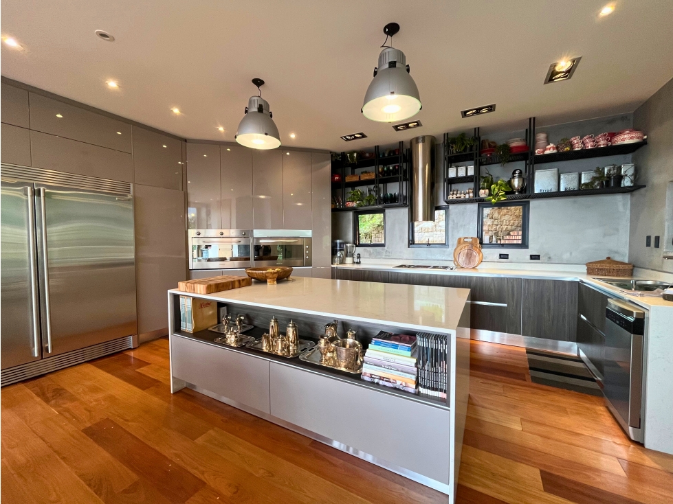 Casa para arriendo en la montaña con vista panorámica - 6