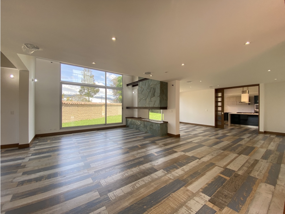 Estrena amplia casa de 4 habitaciones sobre la variante en Cajicá — foto 3