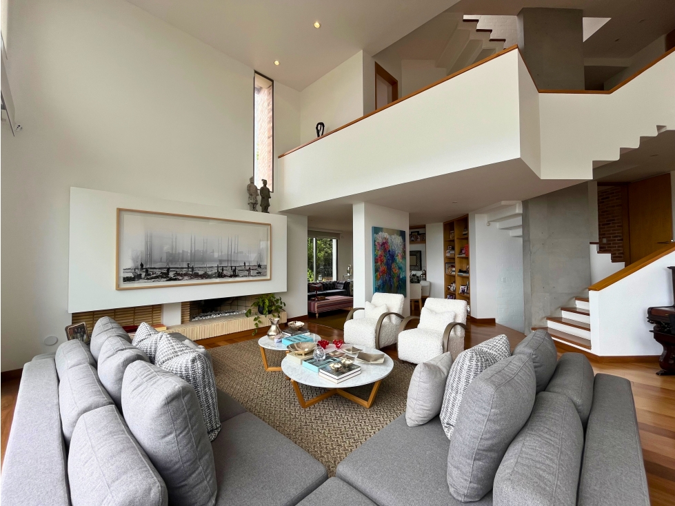 Casa para arriendo en la montaña con vista panorámica - 2