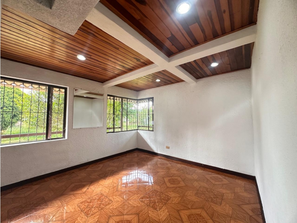 Casa Campestre para arriendo en Cajica - Vereda Calahorra — foto 3
