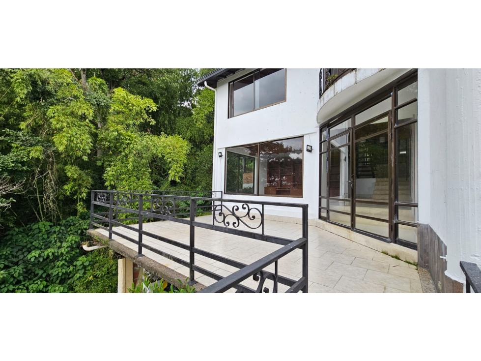 CASA DE CAMPESTRE EN VENTA LOMA DEL CHOCHO