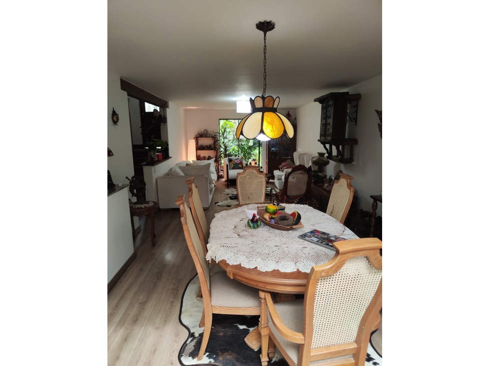 CASA EN VENTA EN LA LOMA DE LAS BRUJAS — foto 4