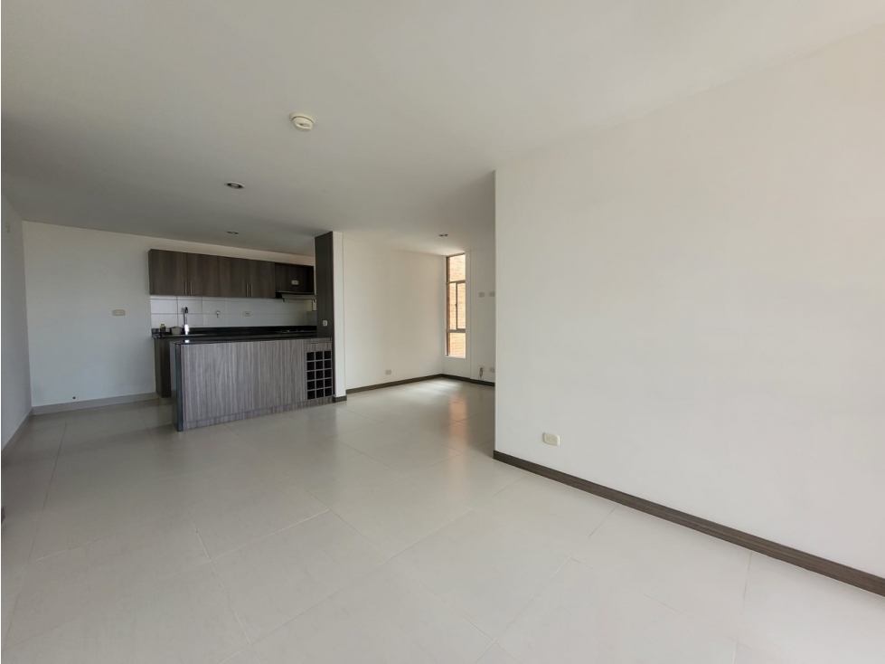 Apartamento en arriendo — foto 4