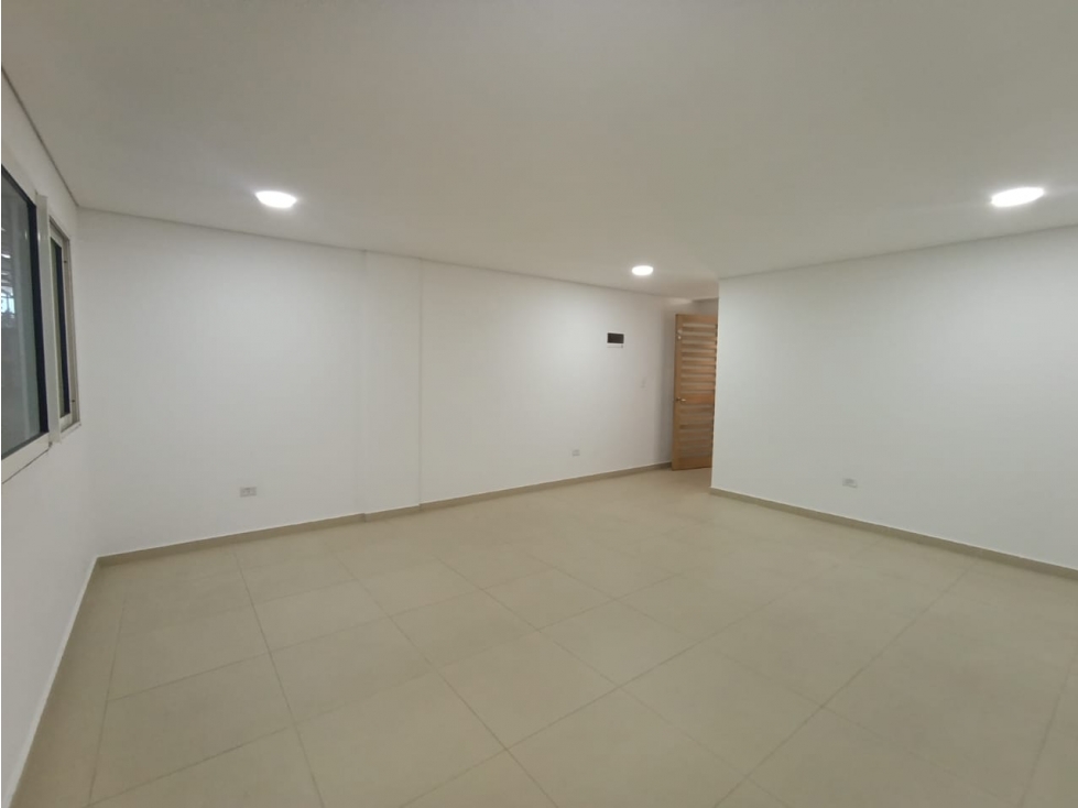 Oficina en Arriendo - 1