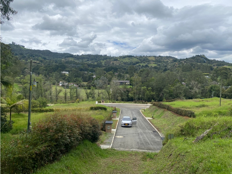 Lote para la venta con hermosa vista