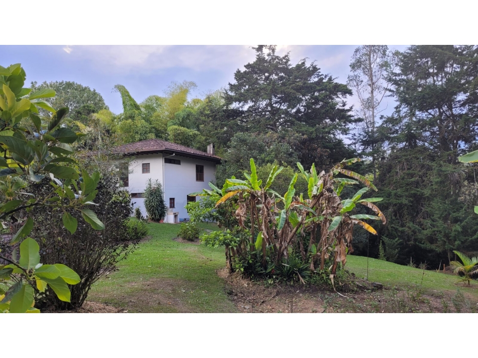 Casa campestre en arriendo - 1