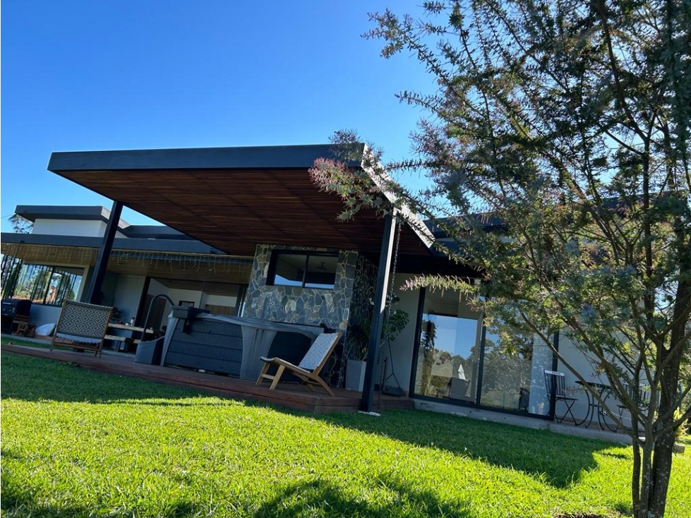 CASA CAMPESTRE AMOBLADA EN ARRIENDO VIA SAN ANTONIO -LA CEJA — foto 2