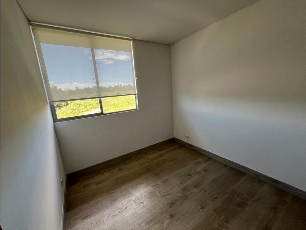 Apartamento en arriendo — foto 6