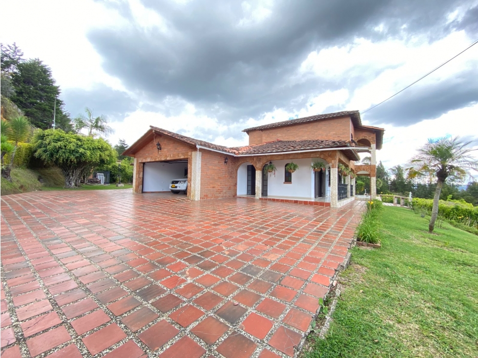 Casa campestre en arriendo - 2
