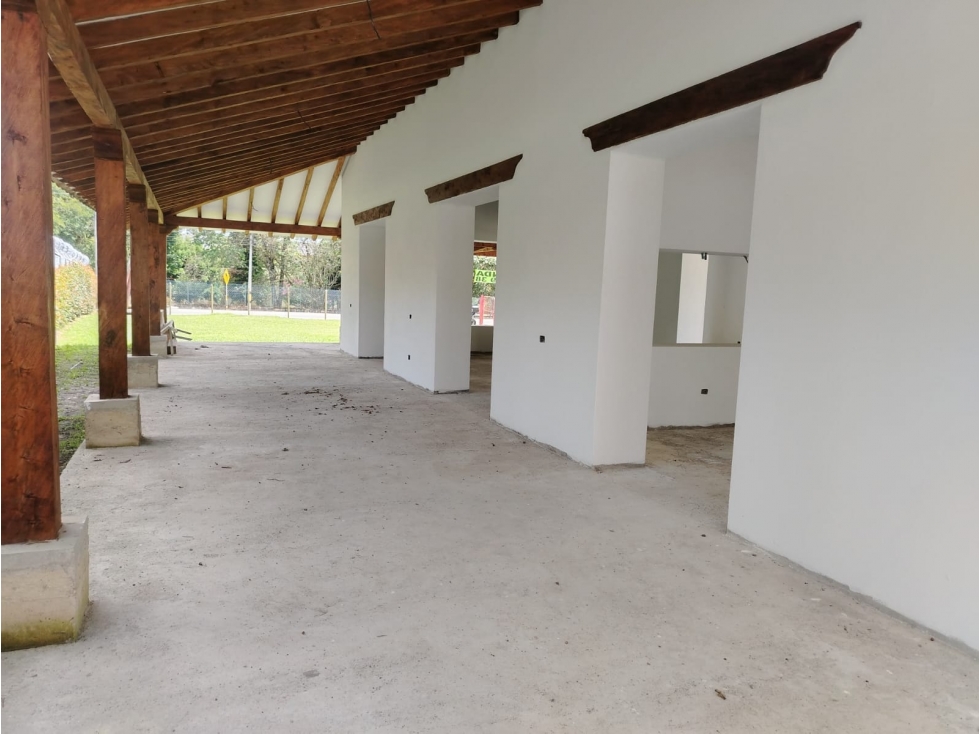 Local en arriendo - 6