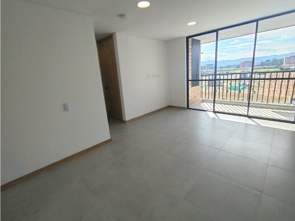 Apartamento en arriendo — foto 2