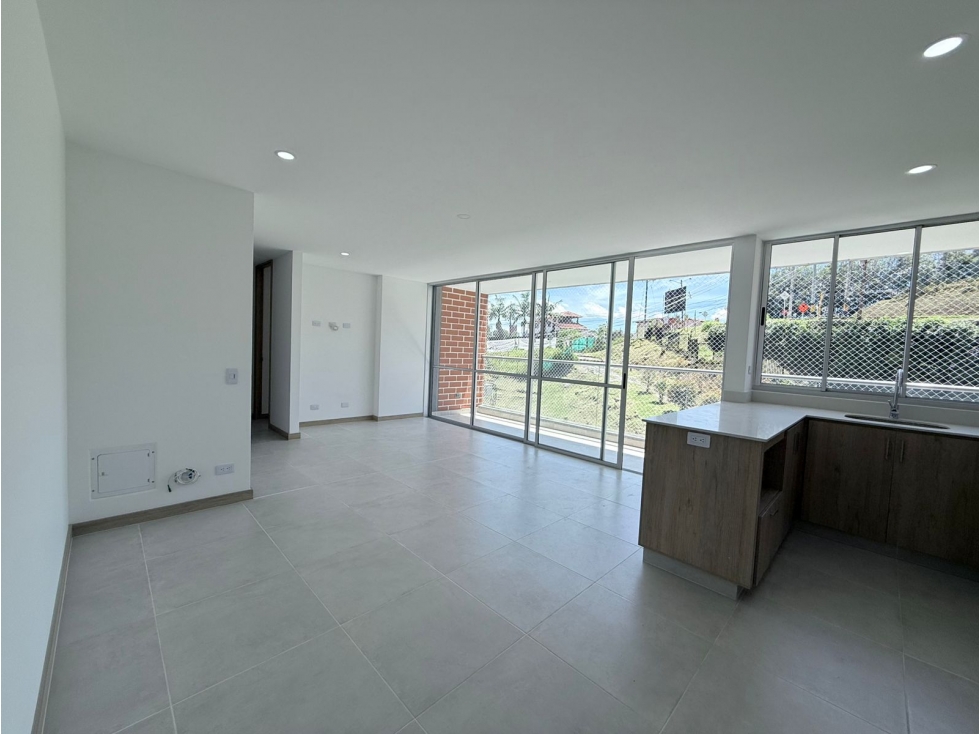 apartamento en arriendo — foto 2
