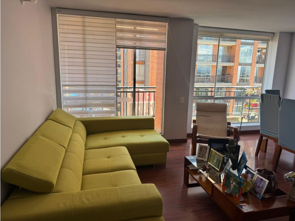 Apartamento Club House en Venta - El Dorado Cll 80 — foto 3