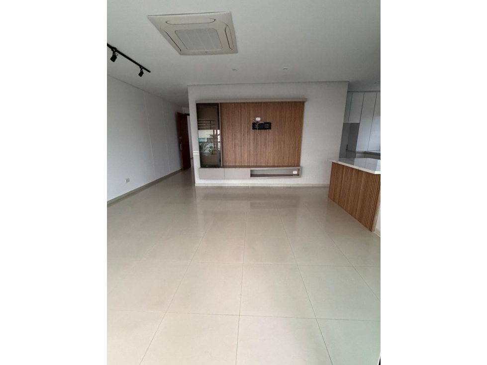 VENDO O ARRIENDO APARTAMENTO EN CASTILLOGRANDE — foto 2