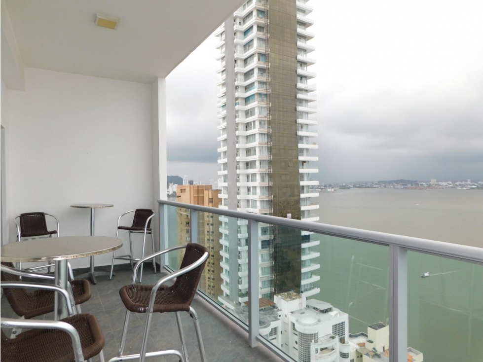 VENDO APARTAMENTO EN BOCAGRANDE USO MIXTO - AMOBLADO