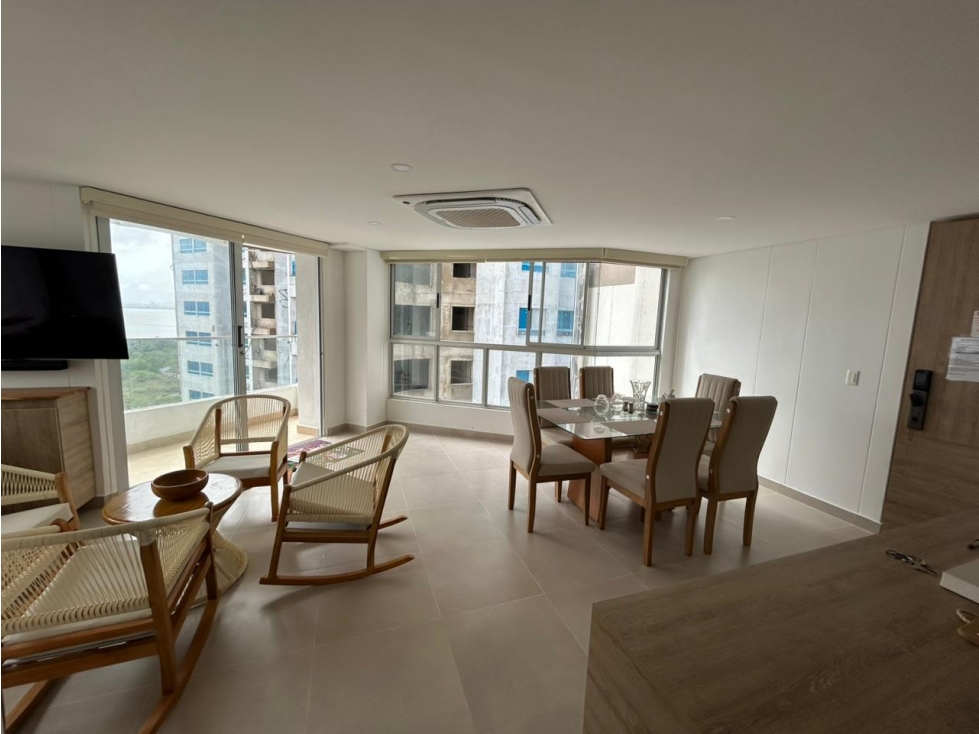 ARRIENDO APARTAMENTO EN CIELO MAR — foto 2