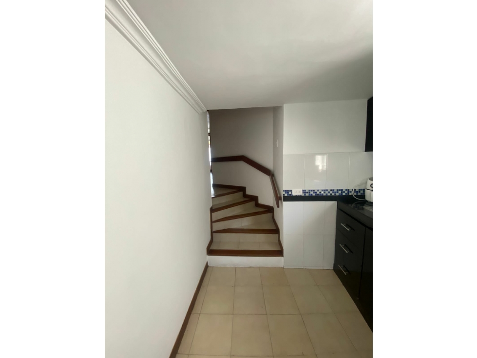 ARRIENDO APARTAMENTO AMOBLADO O SIN AMOBLAR EN CRESPO VISTA AL MAR — foto 6