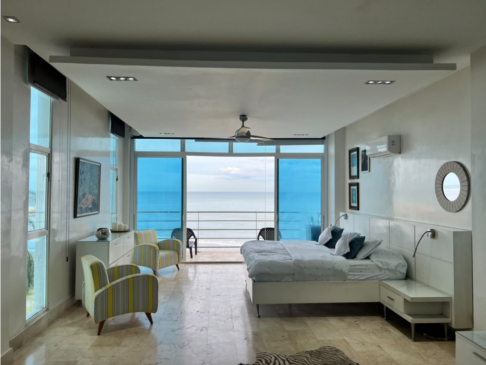 VENDO CASA TURISTICA EN BOCAGRANDE SECTOR EXCLUSIVO DE CARTAGENA