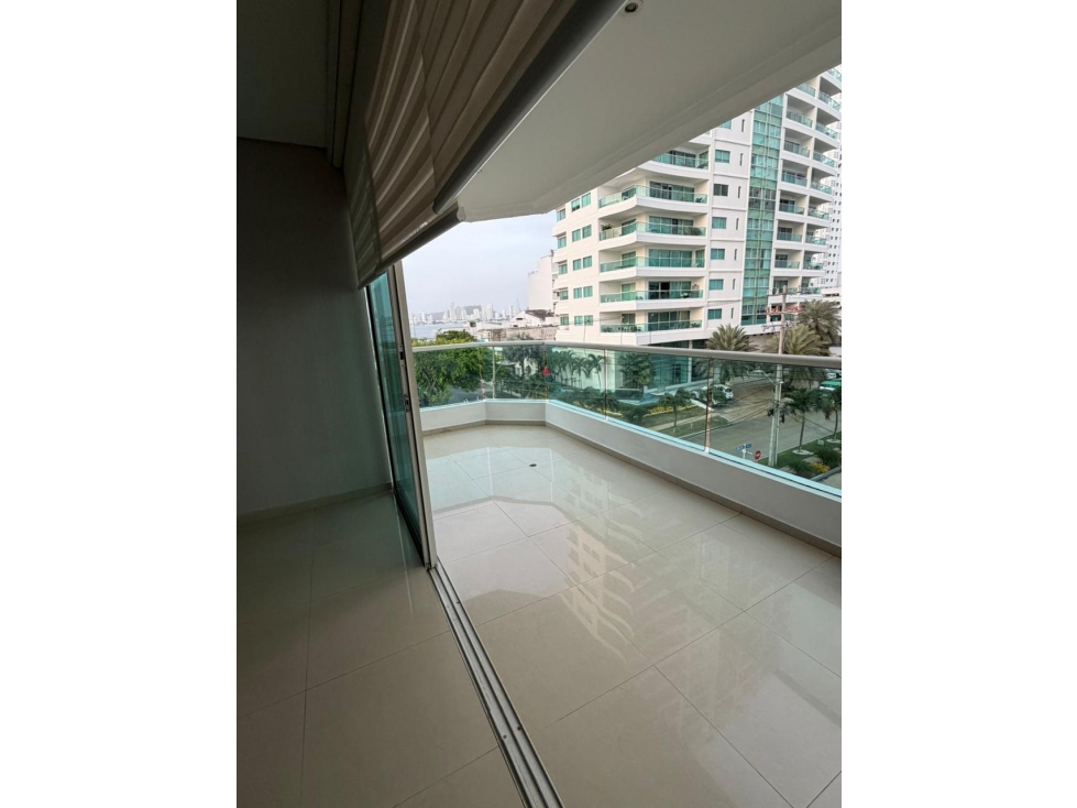 VENDO O ARRIENDO APARTAMENTO EN CASTILLOGRANDE