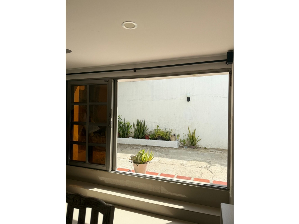 Vendo apartamento con renta activa en sector tradicional de la ciudad