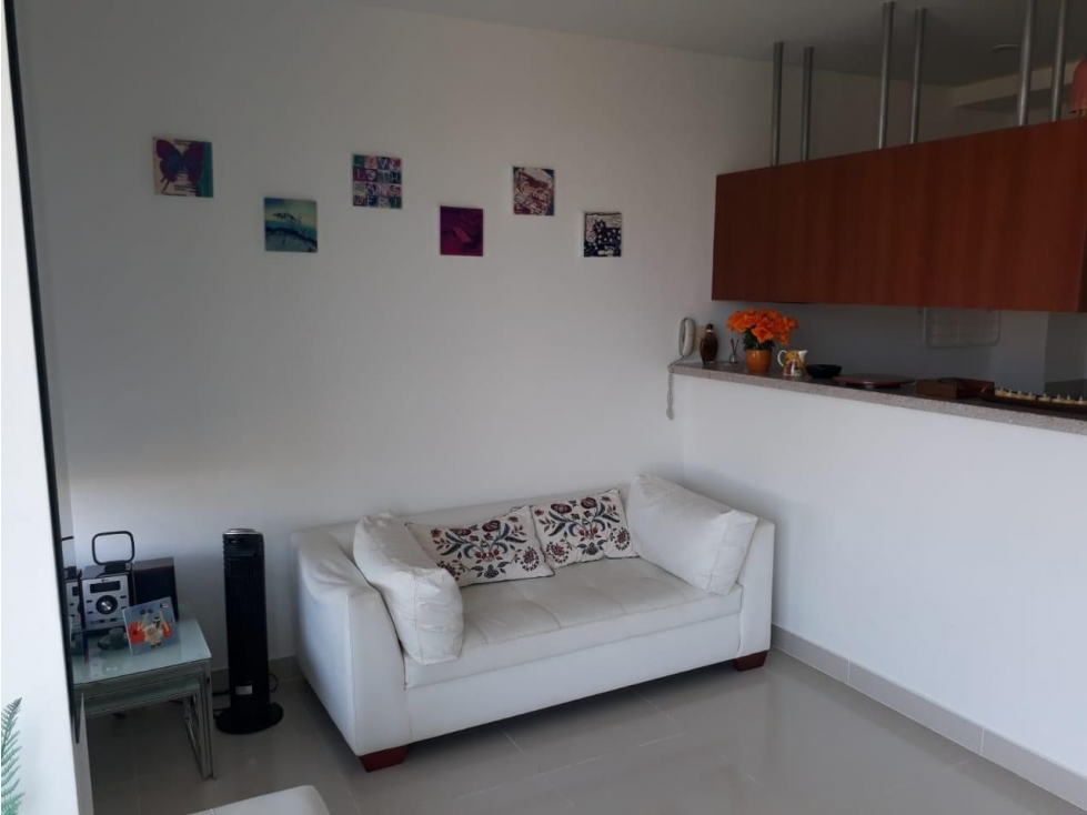 ARRIENDO Y VENDO APARTAMENTO LAGUNA CLUB — foto 6