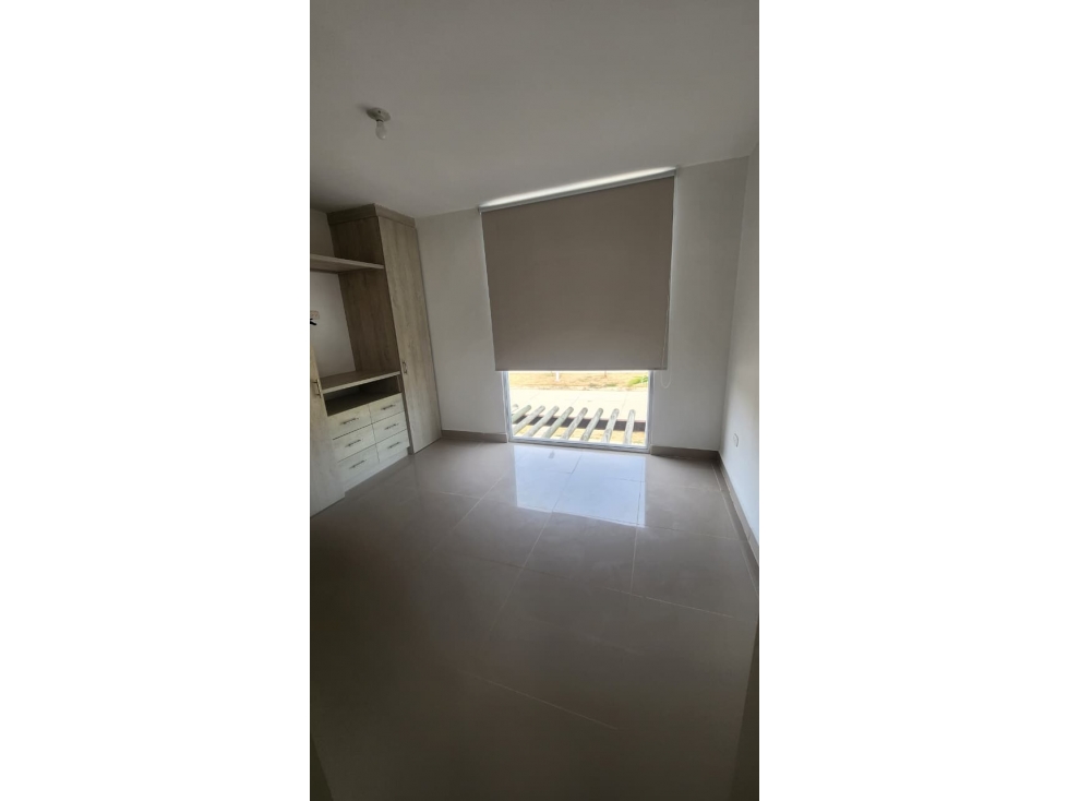 ARRIENDO CASA 2 PISOS EN ZONA NORTE DORAL SUITES — foto 6